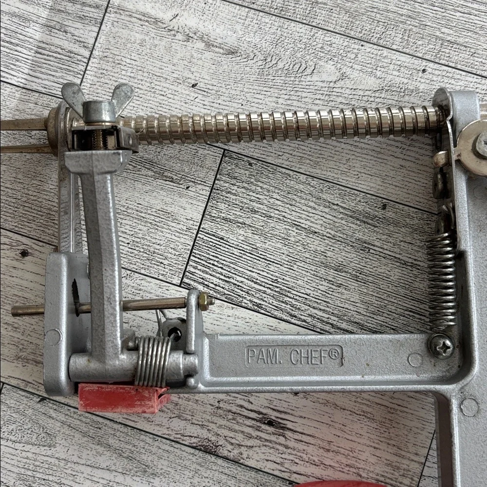 Pampered Chef Apple Peeler Corer &‎ Slicer